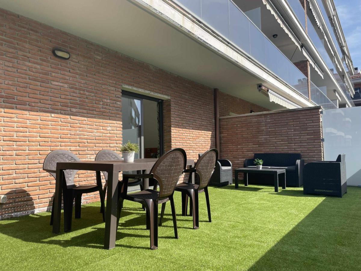 Solarium Con Terraza A 5 Minutos De La Playa Apartment Girona Exterior photo